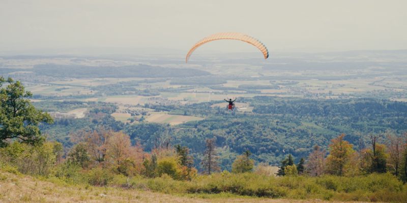 Headerbild_Paragliding_2-1